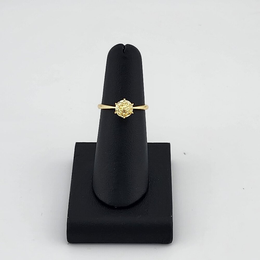 Sterling Silver 925 Ring with Vibrant Yellow Gemstone –Elegant & Timeless Design